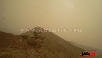 رياح وعواصف ترابية تغطي مدن جنوب سيناء