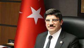  مستشار حزب العدالة والتنمية الحاكم في تركيا، ياسين أقطاي