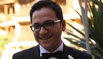  المخرج بيتر ميمي