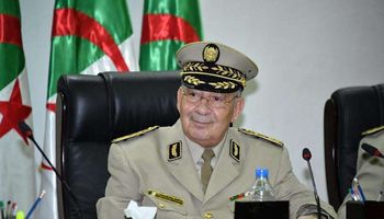  رئيس أركان الجيش الجزائري الفريق أحمد قايد صالح