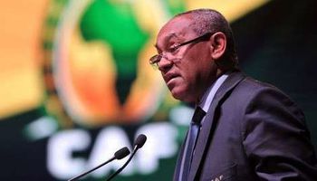 الملغاشي أحمد أحمد رئيس الاتحاد الإفريقي لكرة القدم " كاف "