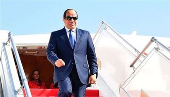 السيسي يغادر مطار القاهرة