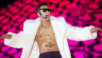 النجم محمد رمضان