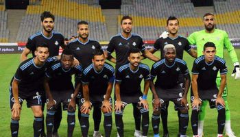 بيراميدز 