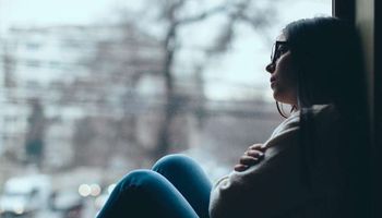  الاكتئاب والتقلبات المزاجية في فصل الشتاء