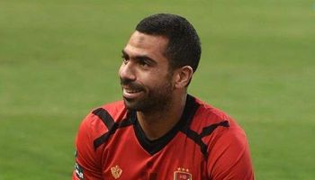  أحمد فتحي لاعب الفريق الأول بالنادي الأهلي