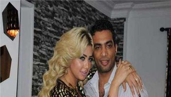 شادى محمد وزوجته