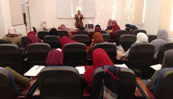 "البحوث الإسلامية" يعقد دورة تدريبية لواعظات الأزهر في "صناع