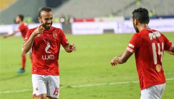 قفشة يضيف الهدف الثاني للأهلي في مرمى الاتحاد