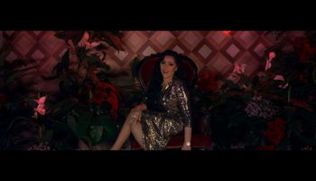 المطربة نعوم