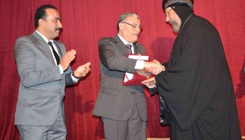 محافظ المنيا يشهد احتفالية قصر الثقافة بعيد الميلاد المجيد