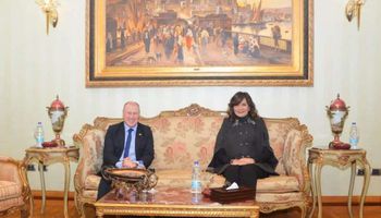 وزيرة الهجرة تلتقي السفير الأسترالي بالقاهرة