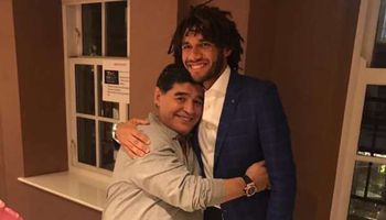 محمد النني لاعب وسط منتخب مصر وبشكتاش التركي