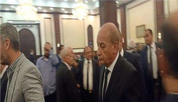 وزير الدفاع في عزاء مبارك