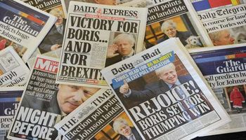 الانقسام يسيطر على الصحف البريطانية 