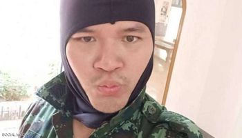 الجندي القاتل نشر صورته على فيسبوك أثناء الهجوم (social media)