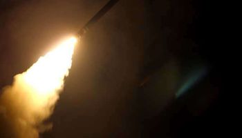الدفاع الجوي السوري يتصدى لصواريخ معادية 