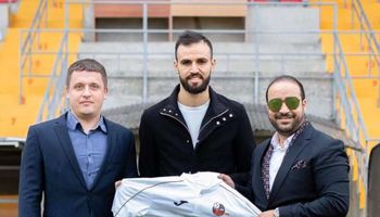 حمدي النقاز فى فريق سودوفا 