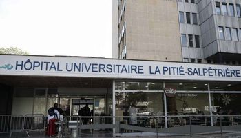 مستشفى La Pitié-Salpêtrière في باريس (AFP)