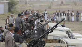 مقاتلون حوثيون في اليمن (AP )
