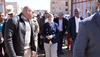 وزيرة الصحة تشيد بوحدتي صحة العرايشة والزهراء بجنوب سيناء