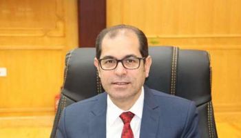 يوسف عامر ـ نائب رئيس جامعة الأزهر