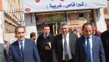 زيارة محافظ الغربية 