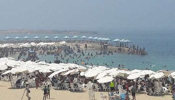 إغلاق شواطئ الإسكندرية اعتبارًا من باكر