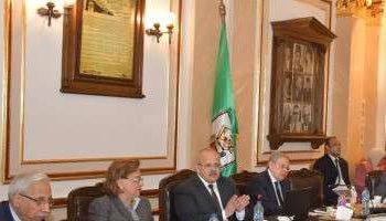 إلغاء امتحانات الميدتيرم في جامعة القاهرة بسبب كورونا