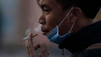 التدخين يرفع خطر الإصابة بفيروس كورونا!