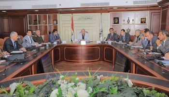 اجتماع محافظ بني سويف