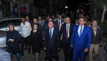 محافظ الإسكندرية يقود حملة مكبرة على الأسواق