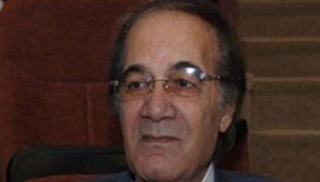 محمود ياسين