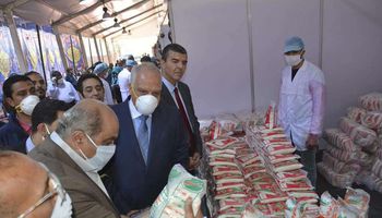 افتتاح أكبر منافذ لبيع السلع الغذائية بمحافظة الجيزة 