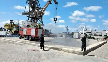 تكثيف عمليات التعقيم بميناء الإسكندرية