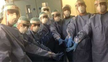 طاقم ممرضات يستعدن لمواجهة فيروس كورونا
