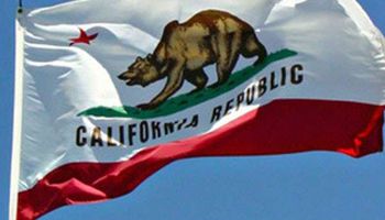 علم كاليفورنيا