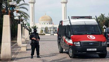 تمديد الطوارئ في تونس 