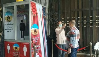  كابينة تعقيم بشركة المقاولون العرب بأسيوط 