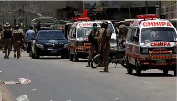 4 قتلى بينهم جنديان في 3 انفجارات متتالية في باكستان