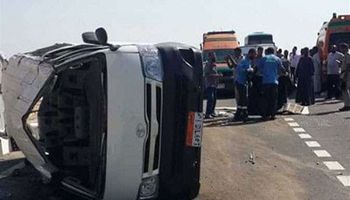 إصابة 16 شخصا في حادث على الطريق السريع ببورسعيد