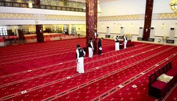 إعادة فتح مساجد مكة 