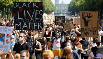مظاهرة تحت شعار "حياة السود مهمة" في برلين