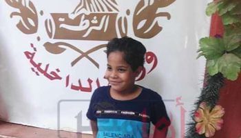 العثور على طفل تائه في ميدان عبد المنعم رياض 