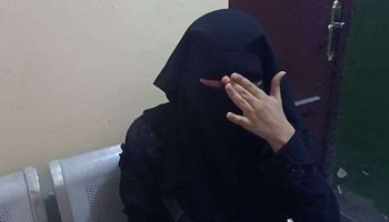 انهيار فتاة فرشوط بالبكاء بعد صدور الحكم الإعدام على المتهمين