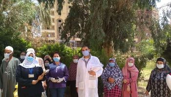 خروج المتعافين من مستشفى الصدر 