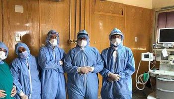 فريق طبى بجامعة أسيوط ينقذ مسن مصاب بفيروس كورونا