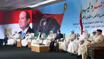 لقاء الرئيس السيسى ومشايخ وأعيان القبائل الليبىية