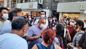 مظاهرات نسائية في اسطنبول