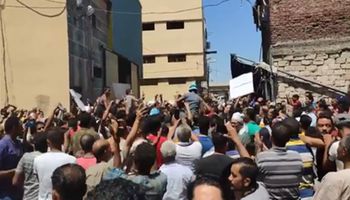 وقفة احتجاجية لأهالي منطقة "مأوي الصيادين" بالإسكندرية 